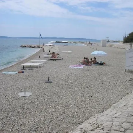 Mit Blick Auf Wasser By Interhome Split