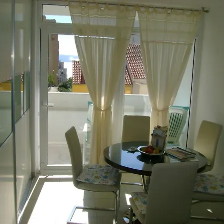 Mit Blick Auf Wasser By Interhome Split